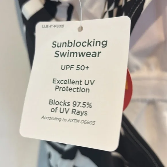 L.L.Bean black & white tropical one piece swimsuit UV blocking  size 10 NWT - Picture 5 of 10